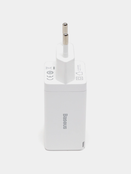 Сетевое зарядное устройство Baseus GaN5 Pro Fast Charger 2C+U 65 Вт EU 1 м с кабелем