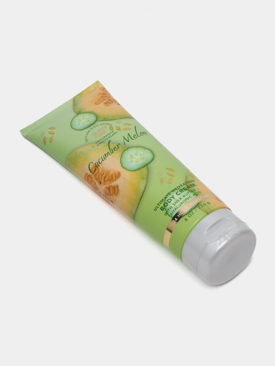 Namlantiruvchi va oziqlantiruvchi tana kremi Bath And Body Works