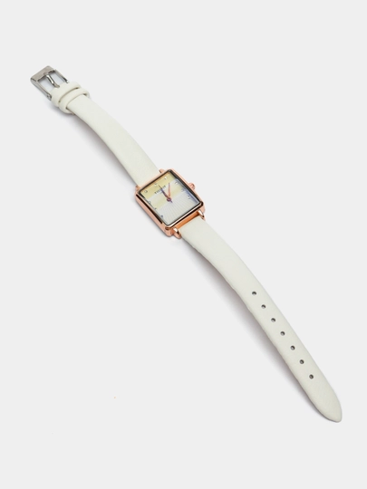 Женские наручные часы Tissot, в подарочной коробке
