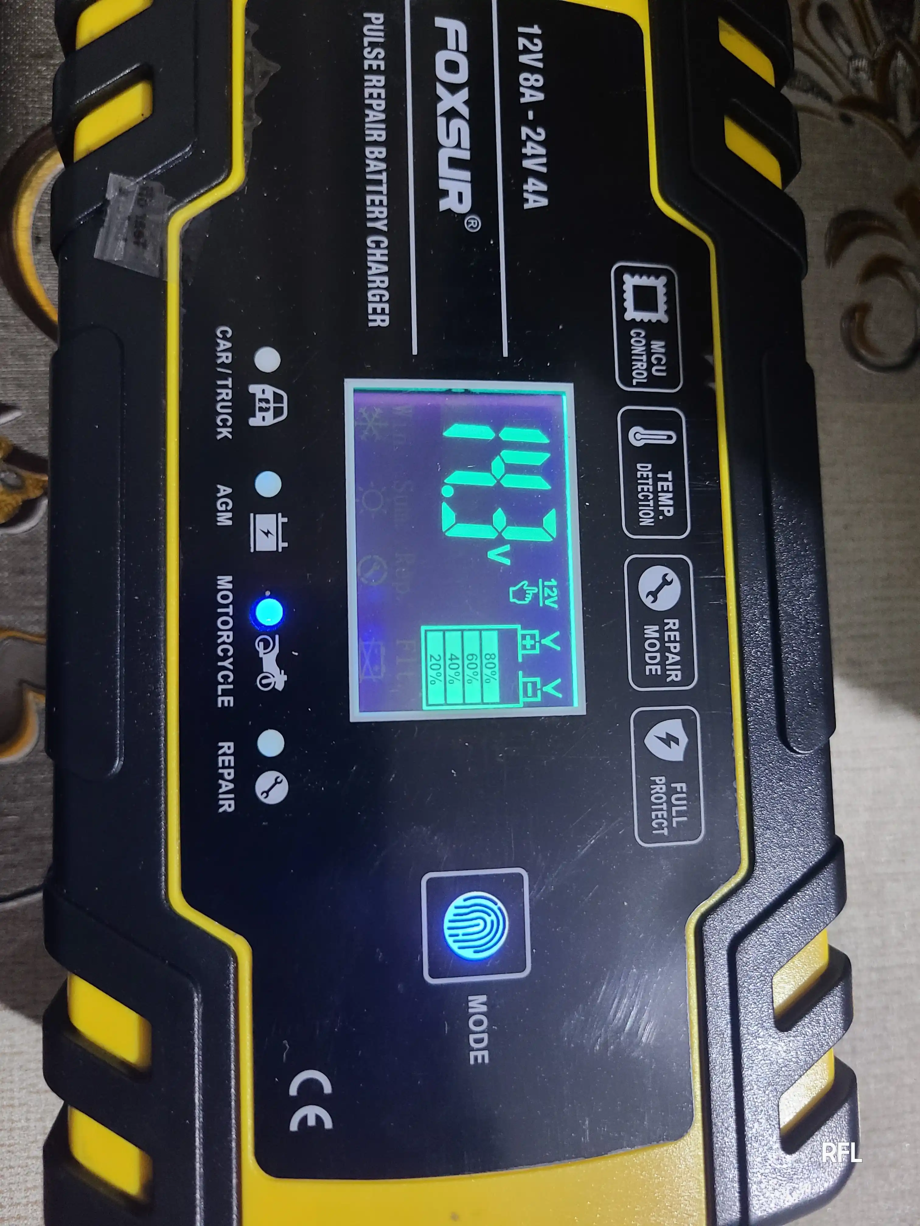 FOXSUR 12V 8A / 24V 4A akkumulyator zaryad qurilmasi, avtomatik, AGM GEL