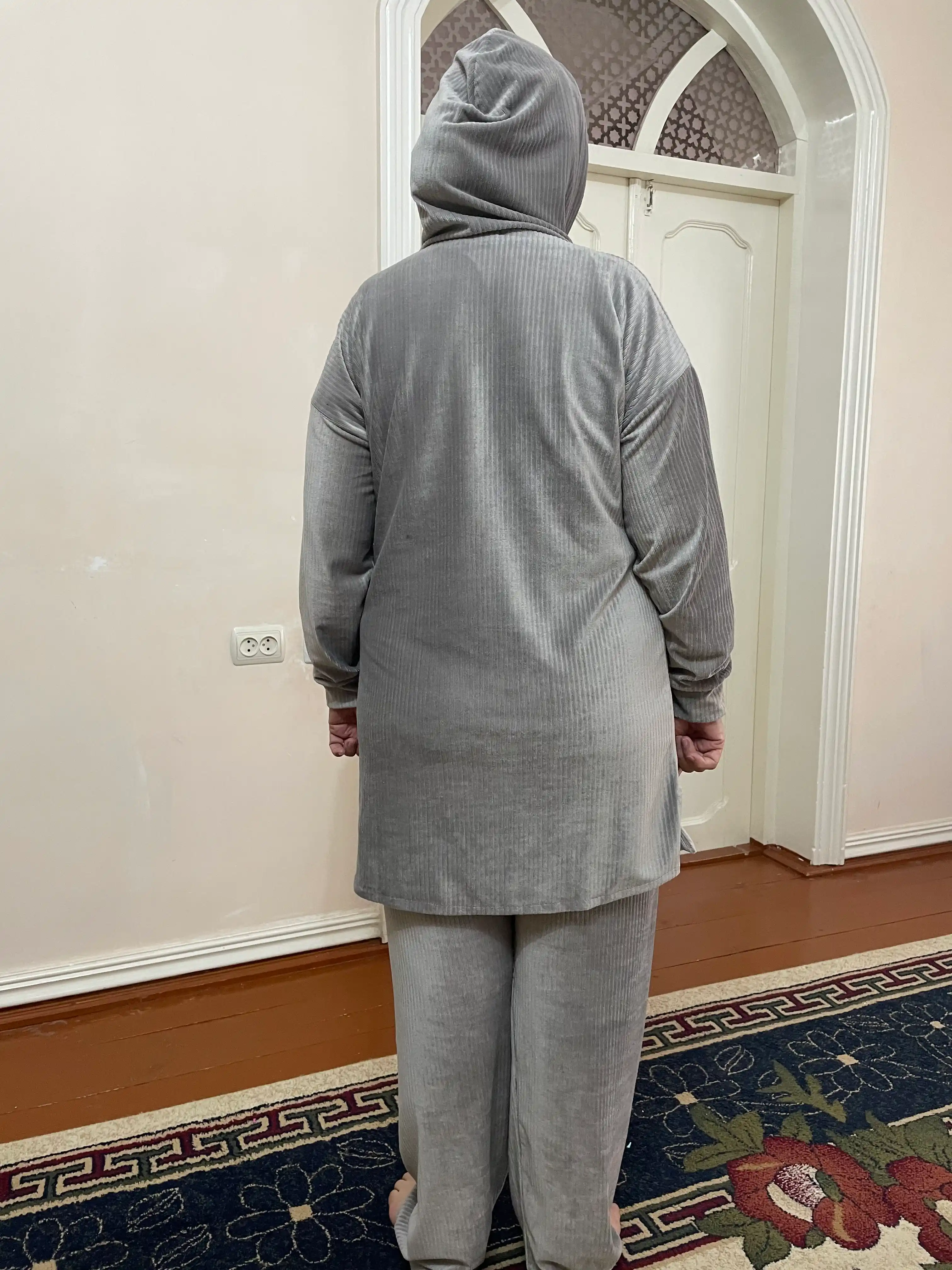 Ayollar uchun ikki qismli kiyim to'plami, kundalik