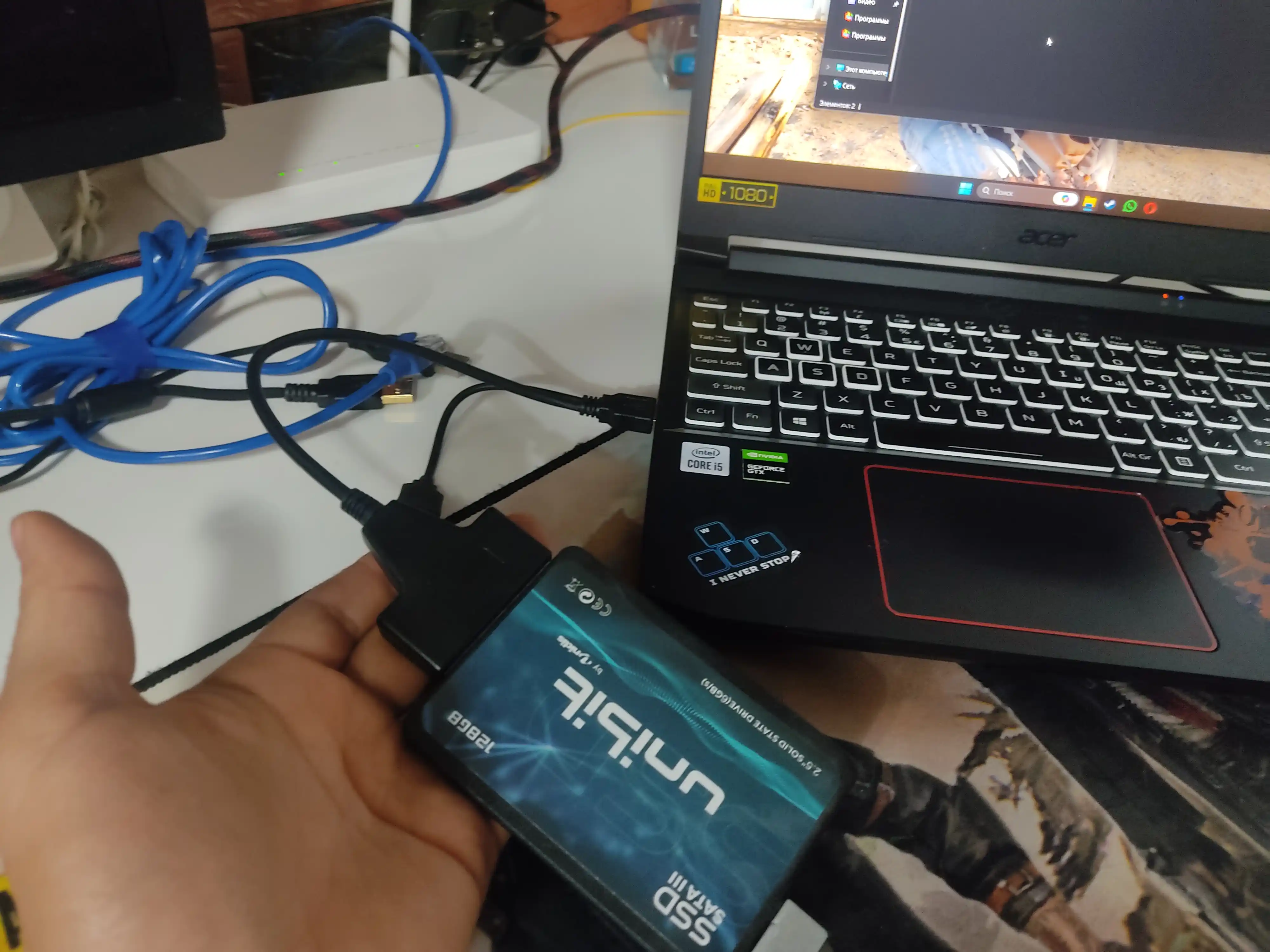 Adapter kabeli HDD SATA USB 3.0 uchun 3.0 yordamchi quvvatga ega, ikkita USB
