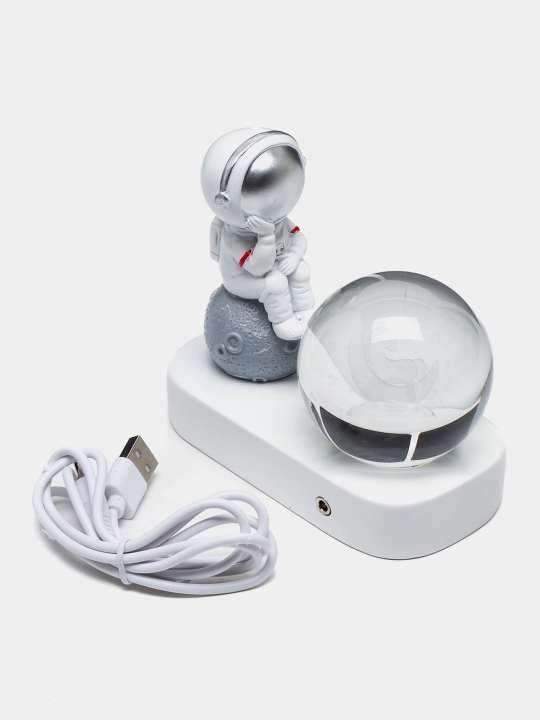 Ночник Космонавт и хрустальный шар, USB