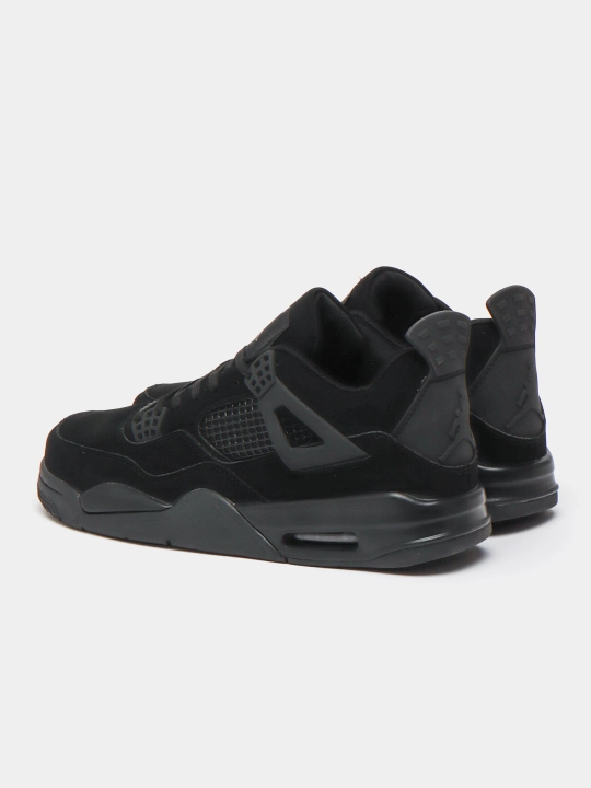 Кроссовки для мужчин DJordans