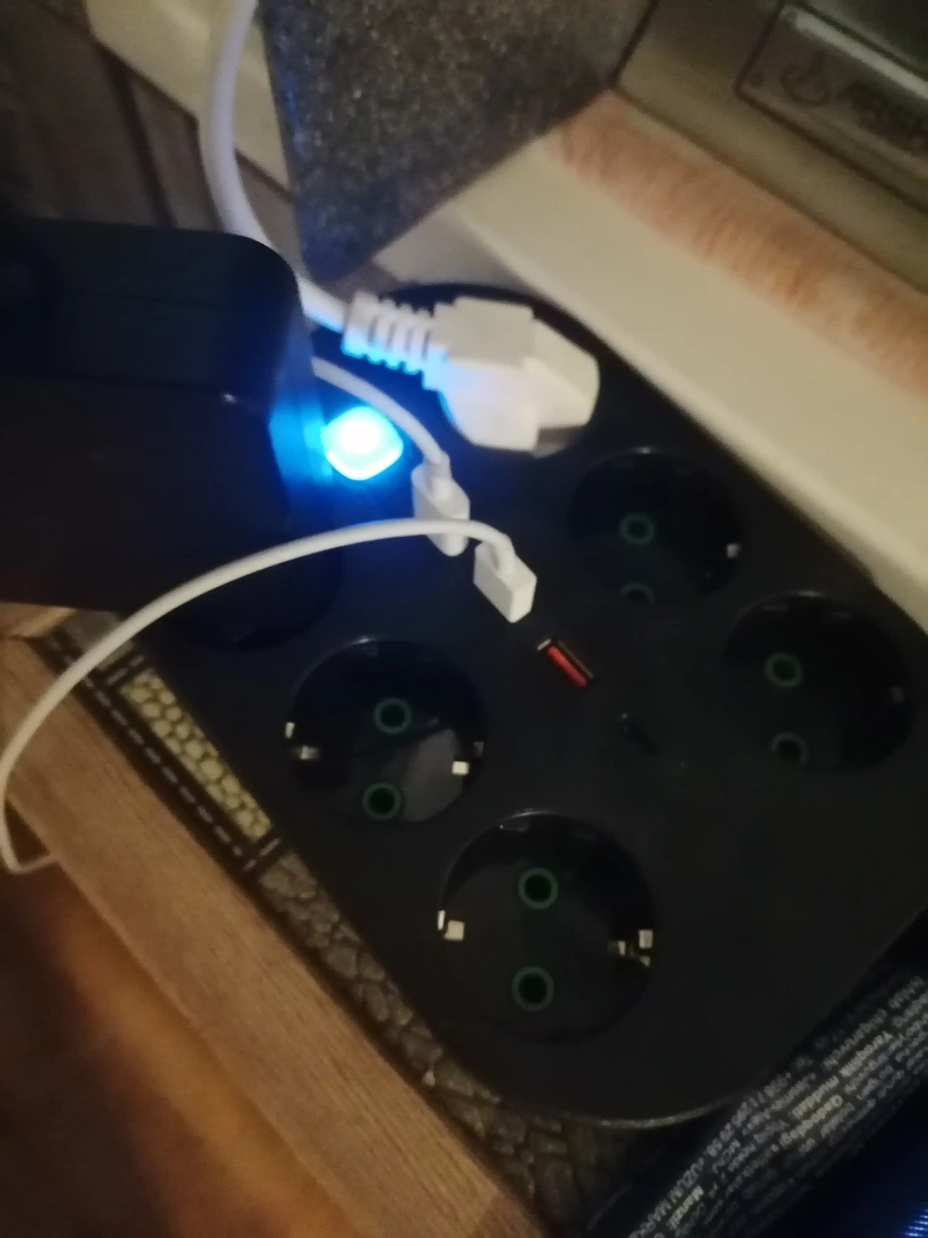 Удлинитель электрический, Пилот, сетевой фильтр, тройник, 6 розеток, 3 USB порта, Type-C