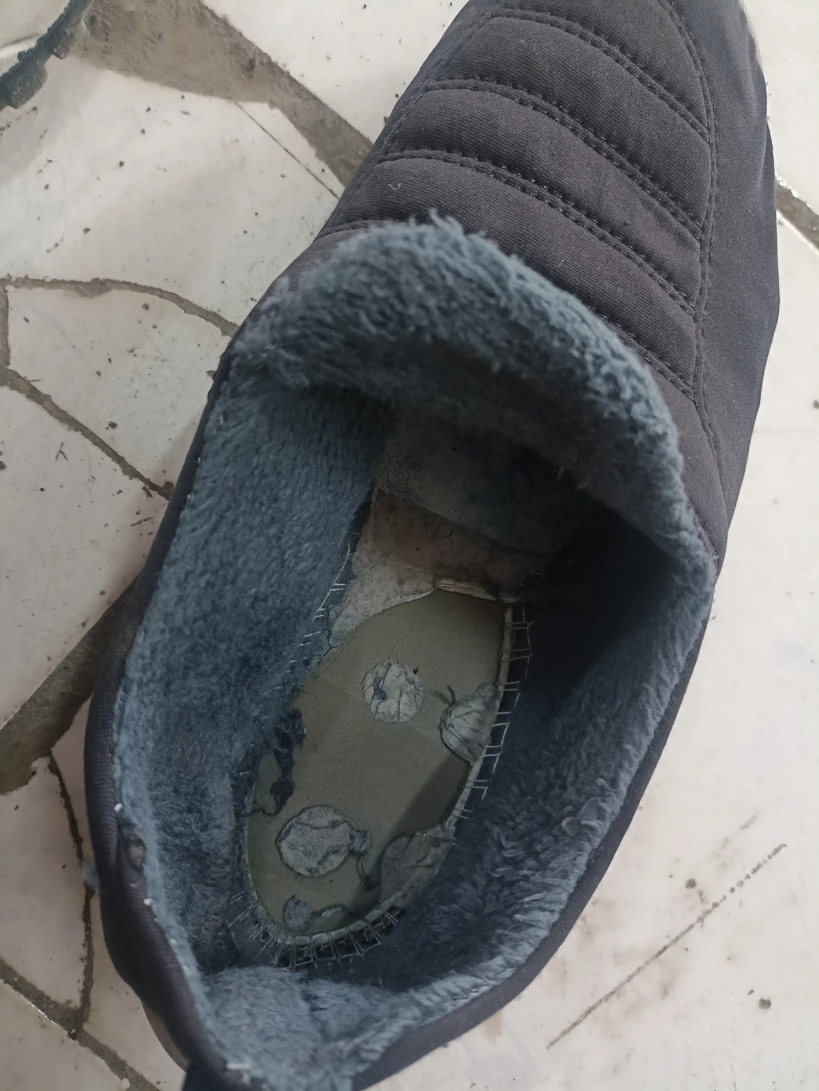 Issiq mo'ynali erkaklar, qishgi botinkalari