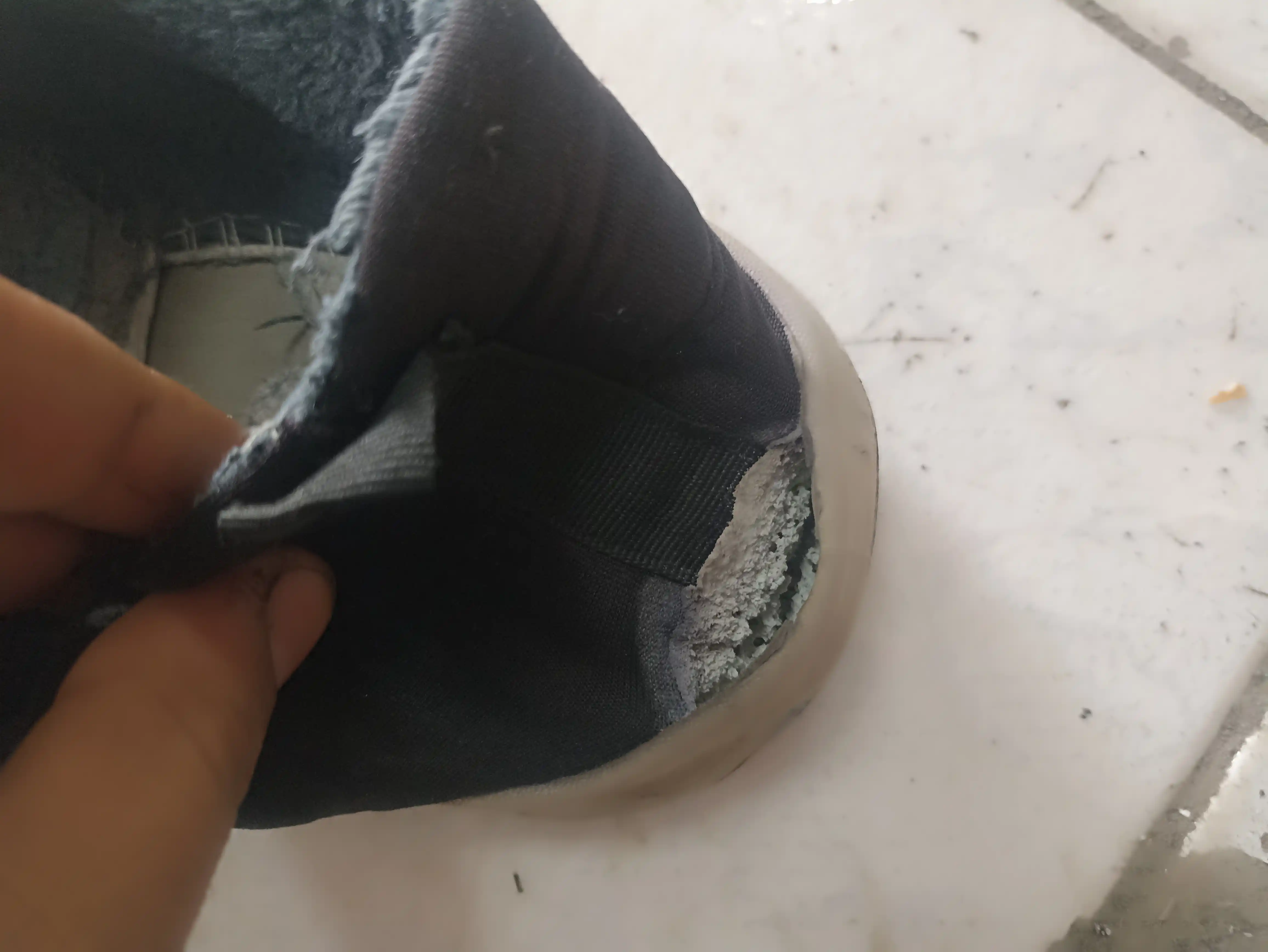 Issiq mo'ynali erkaklar, qishgi botinkalari