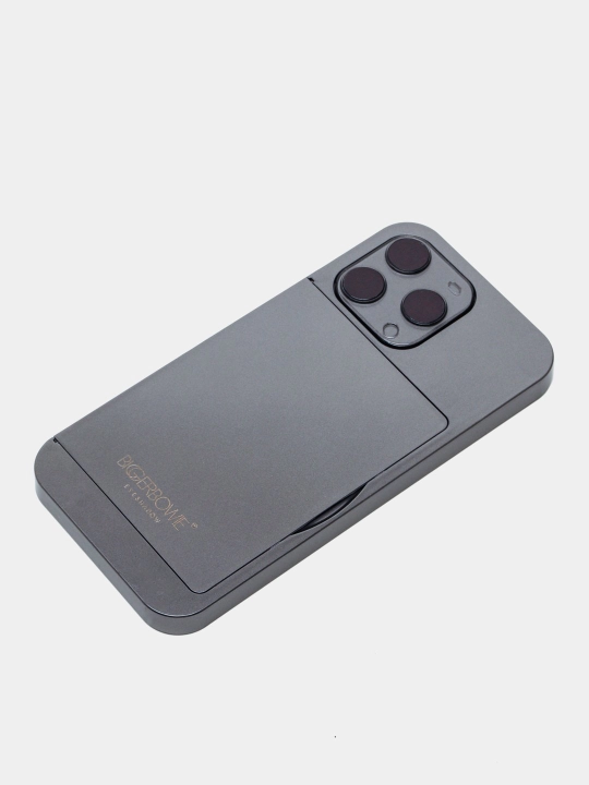 Тени для глаз в виде смартфона iPhone
