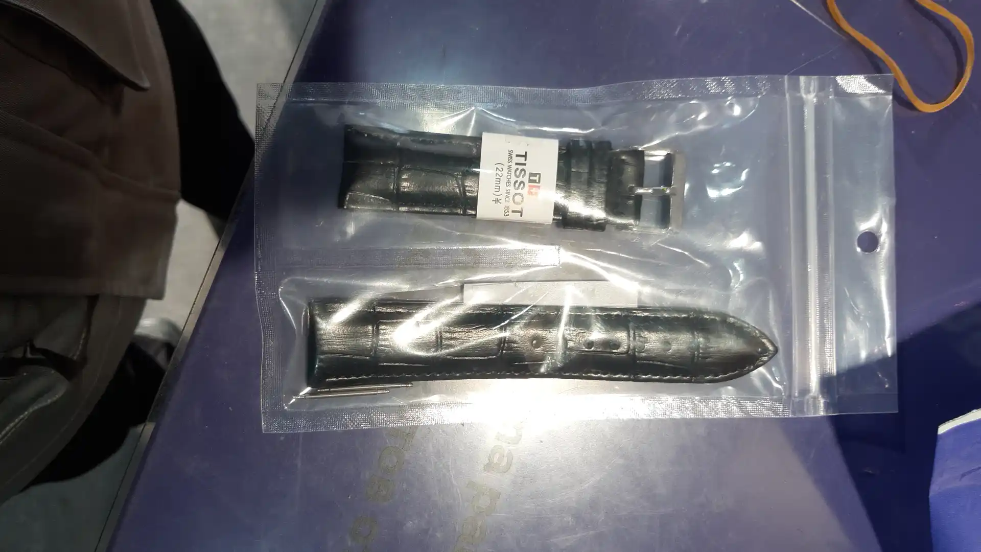 Soat tasmalari, 18 mm, 20 mm, 22 mm, 24 mm, 2 tutqich mexanizimi bilan