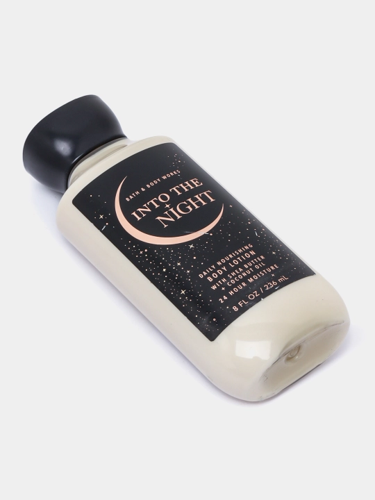 BATH AND BODY WORKS Парфюмepный увлажняющий лосьон для тела, 236 мл