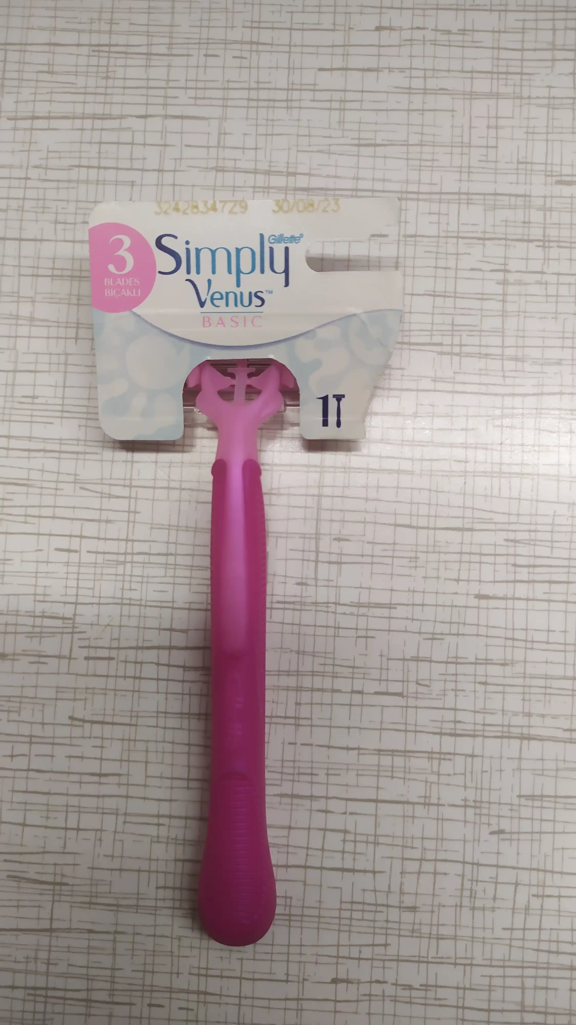 Gillette Simply Venus3 Basic Ayollar uchun bir martalik ustara, 1 dona