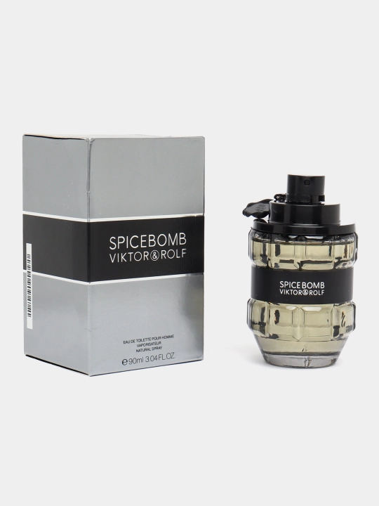 Erkaklar uchun xushbo'ylangan suv "Viktor Rolf", 100 ml - 