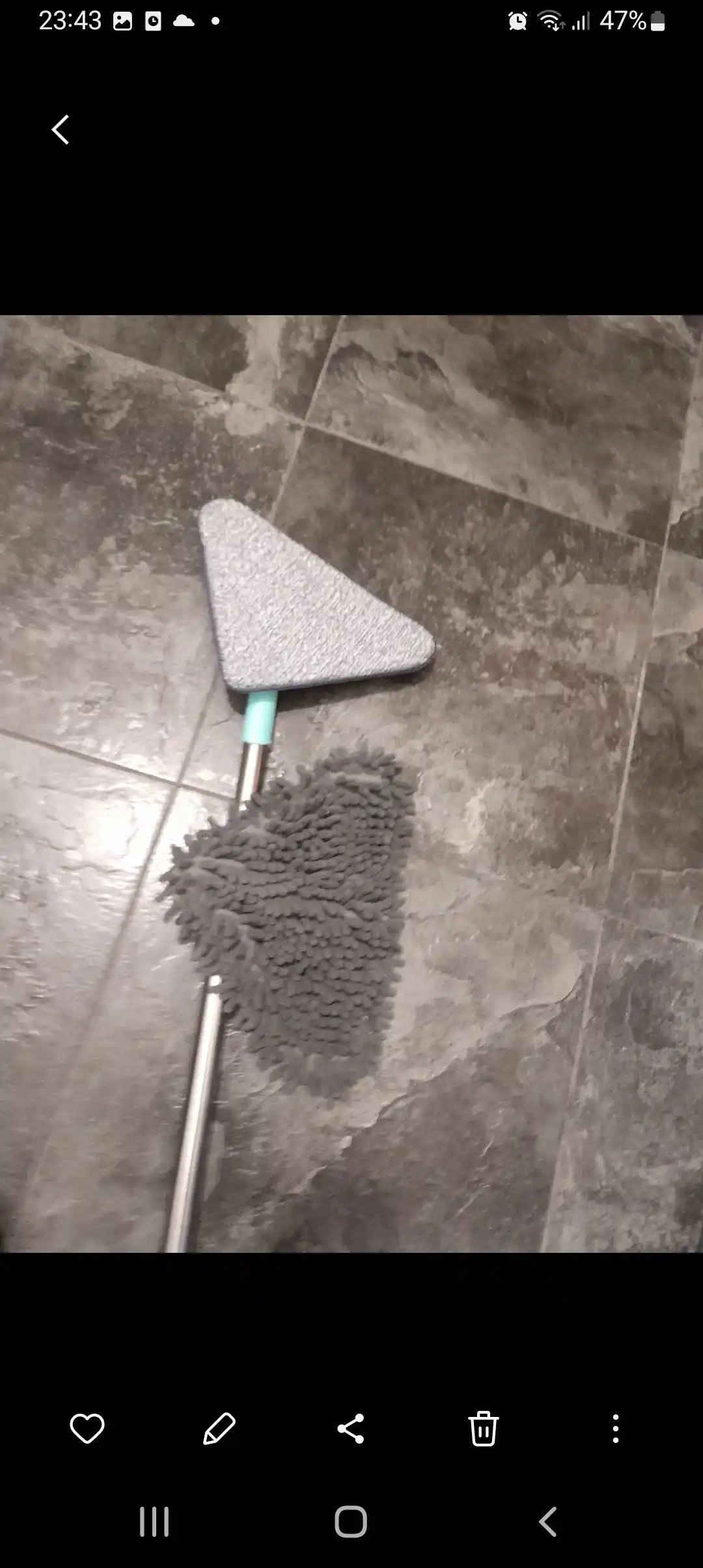 Uchburchak shaklidagi universal shvabra, 2 ta nozul bilan