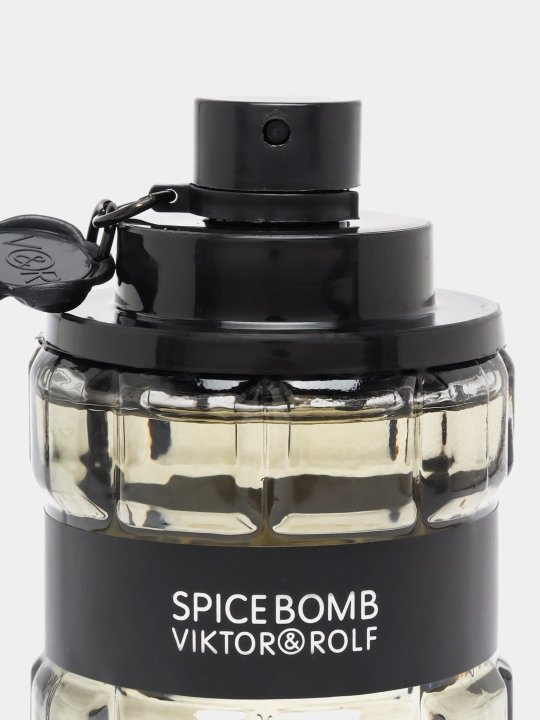 Erkaklar uchun xushbo'ylangan suv "Viktor Rolf", 100 ml