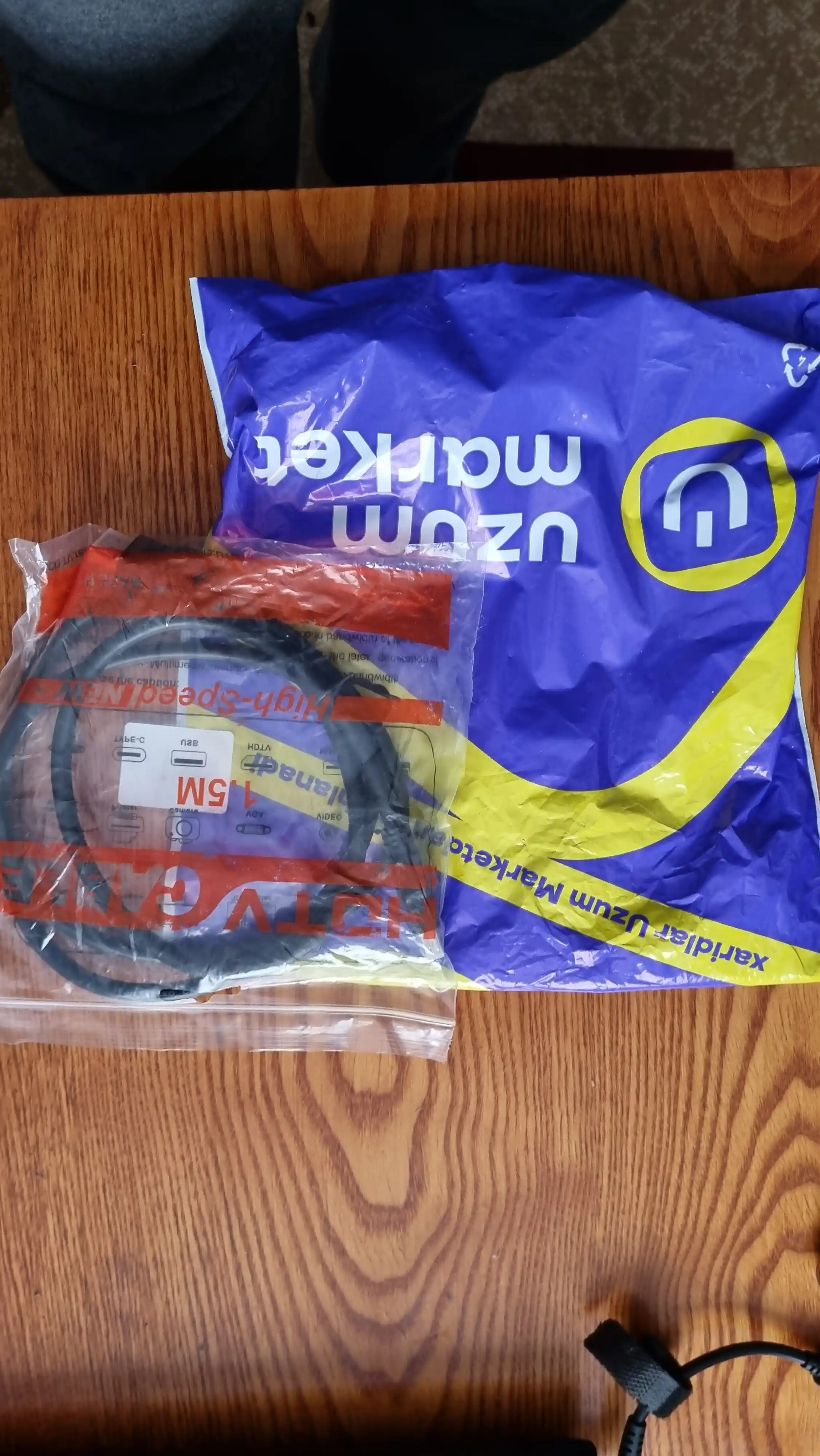 Кабель HDMI  для мониторов, ТВ, компьютеров, Playstation и ноутбуков