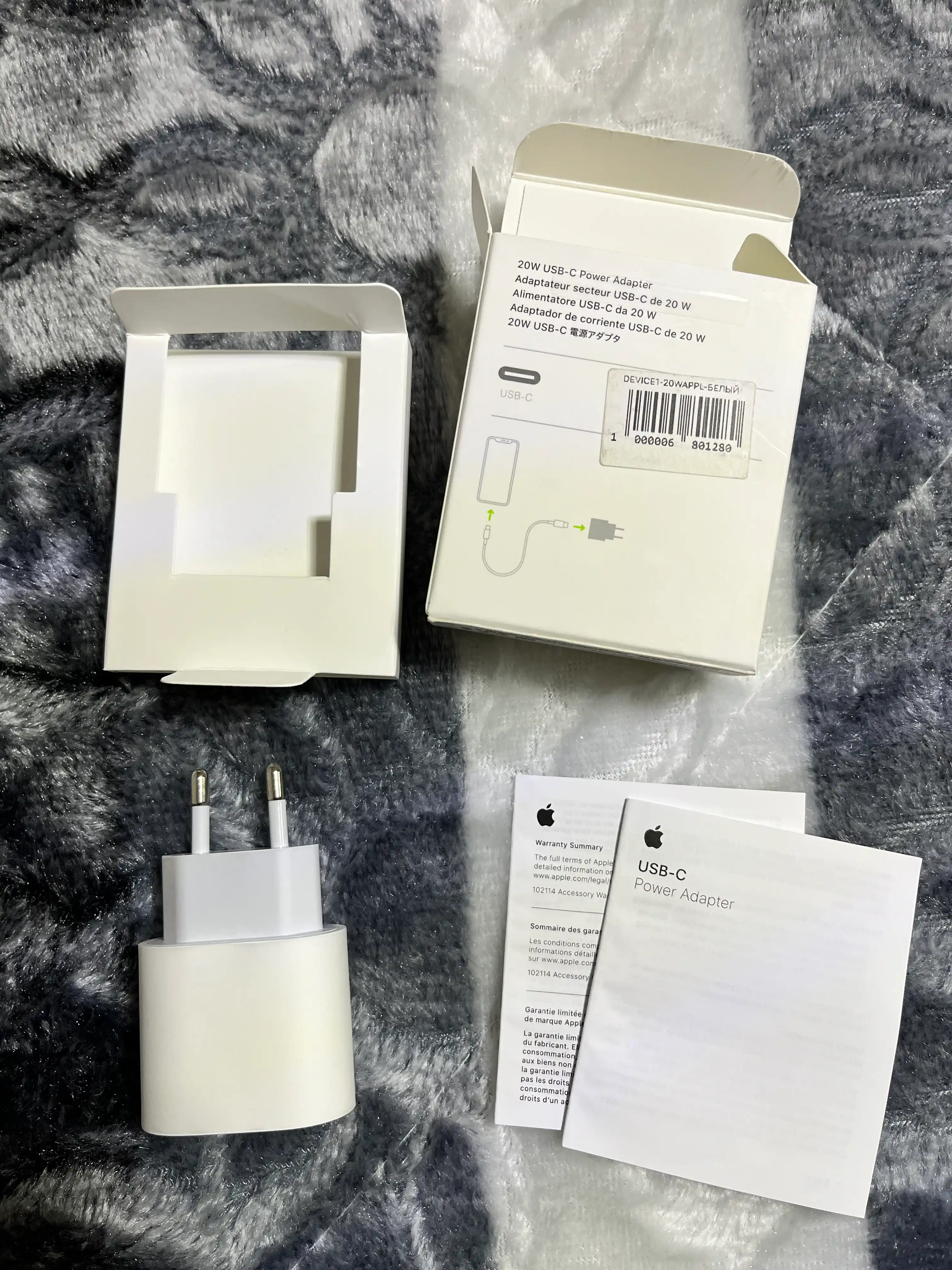 Apple USB-C 20W Power Adapter, блок питания для зарядки iPhone iPad iPod touch