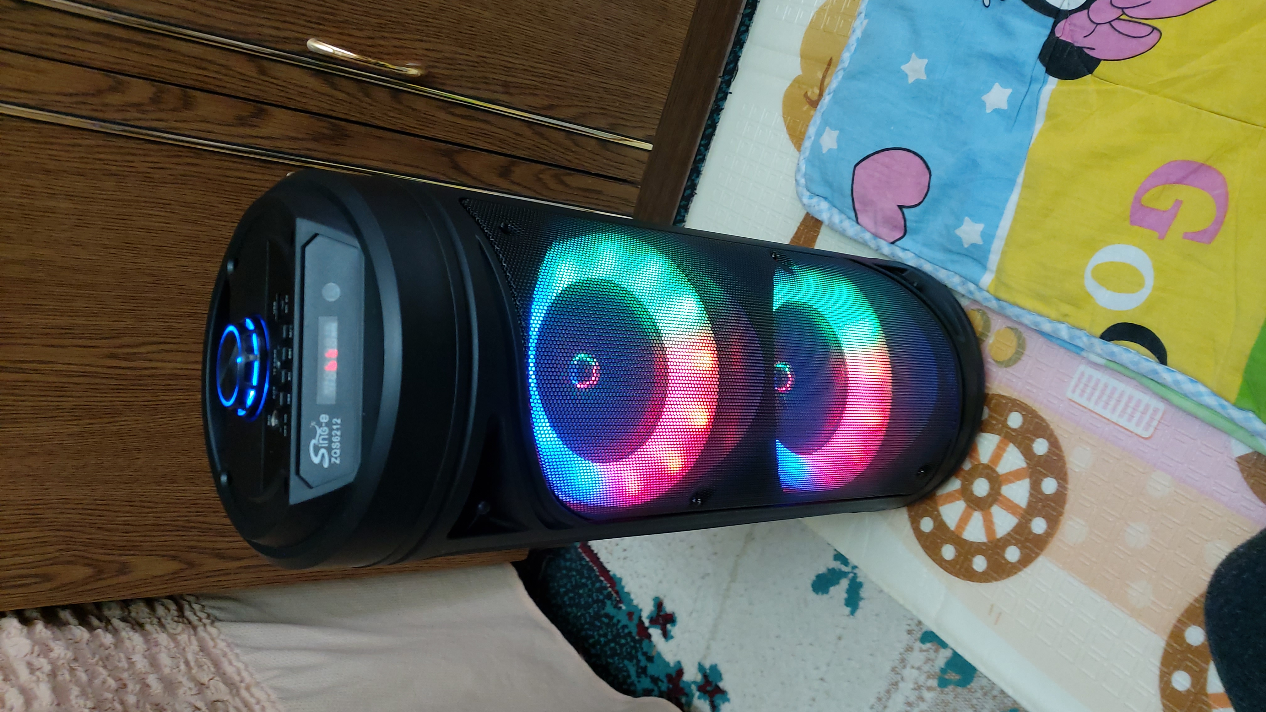 Караоке колонка Bluetooth ZQS6212, с микрофоном, 51 см