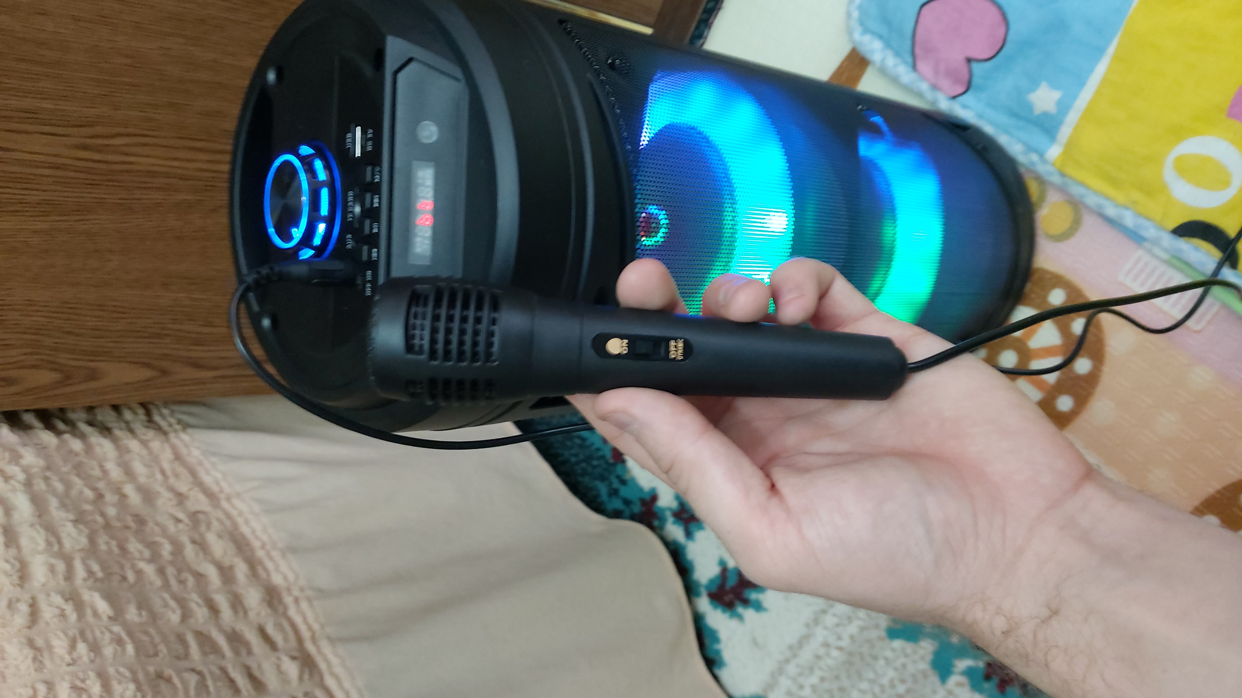 Караоке колонка Bluetooth ZQS6212, с микрофоном, 51 см
