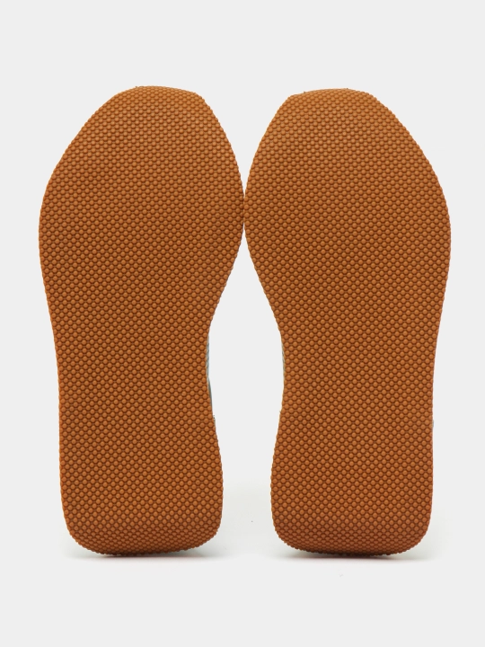 Ayollar charm krossovkalari