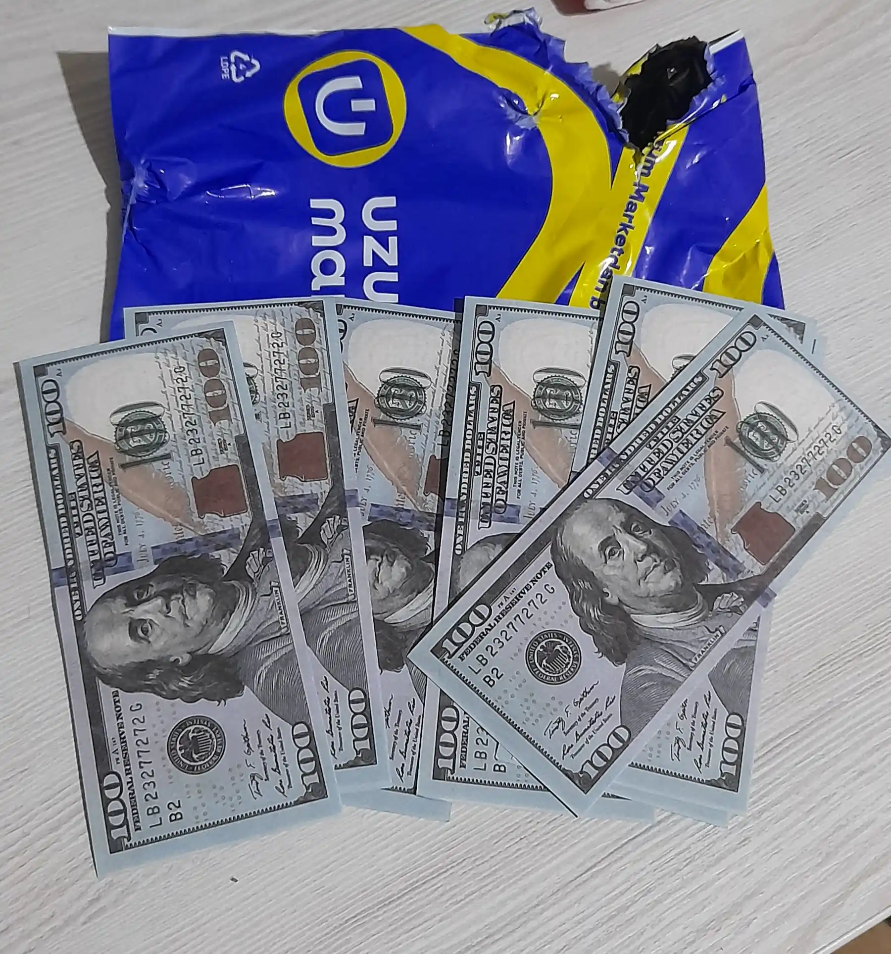 Сувенирные купюры 100 и 50 $ для изготовления украшений и цветов, дарения в подарок