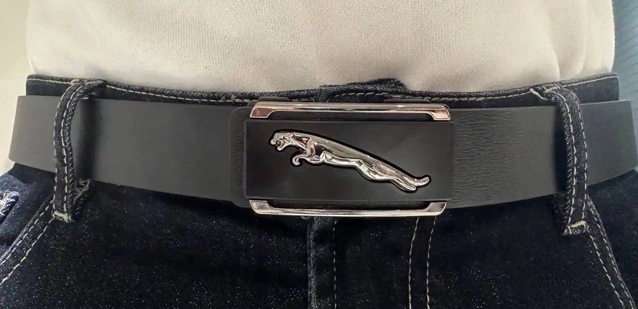 Charm kamar Jaguar, avtomatik qisqich
