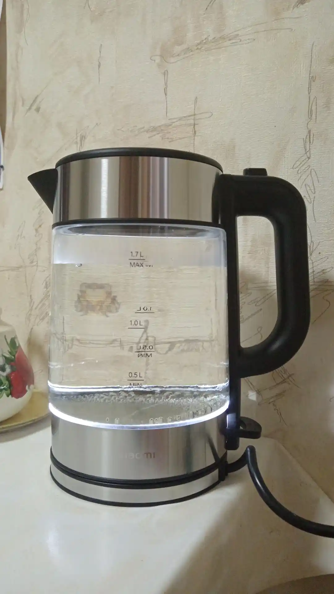 Elektr choynak Xiaomi Mi Electric Glass Kettle, avtomatik ochirish bilan, 1.7 litr