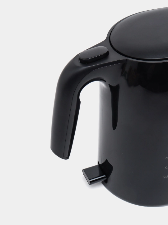 Braun WK3100 Black choynak, 2200 Vt, 1.7 l, avtomatik o‘chish, filtr, 360° baza, plastik