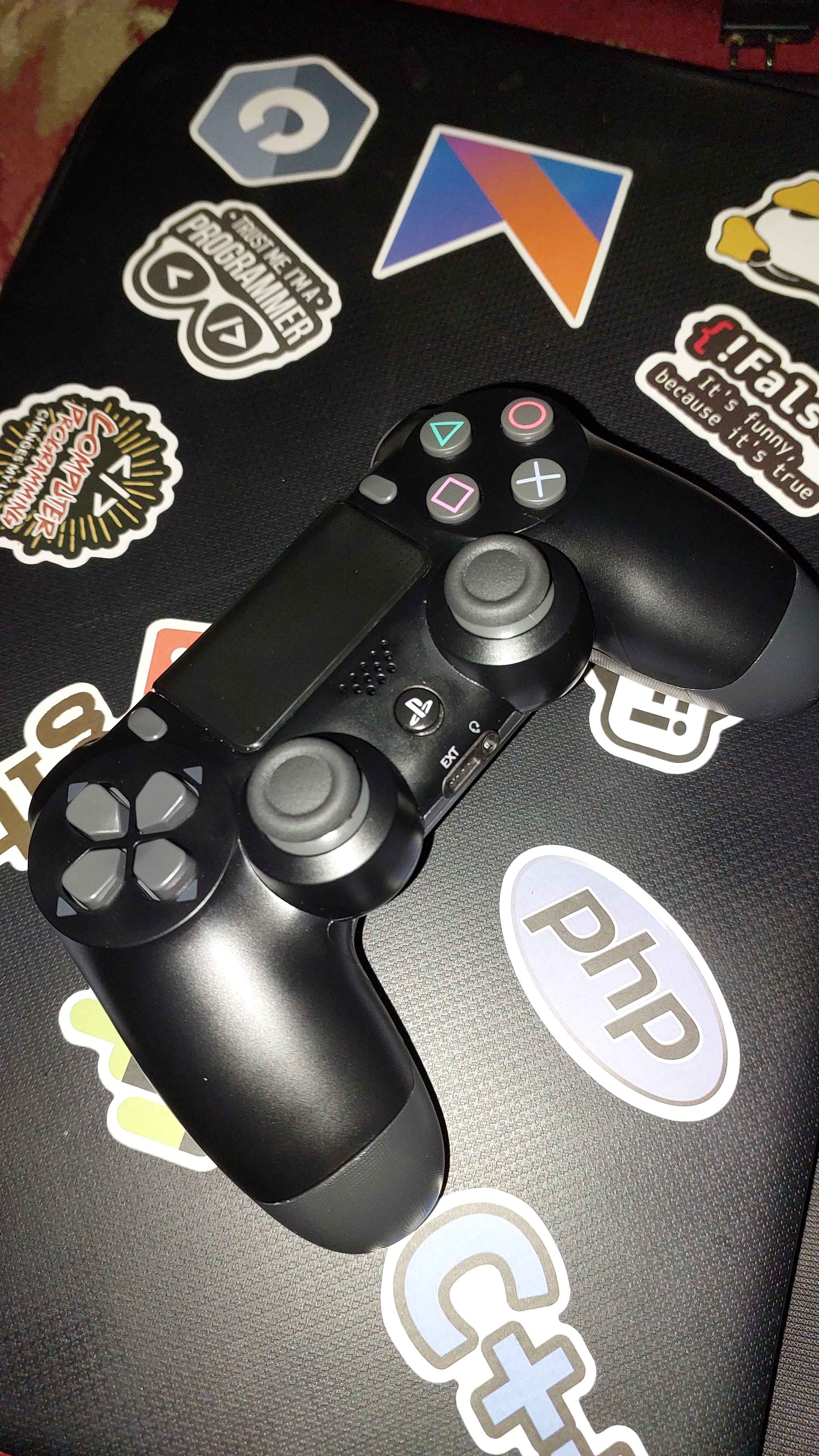 Joystik Dualshock 4 PS4, kompyuter va smartfonlar uchun kontroller