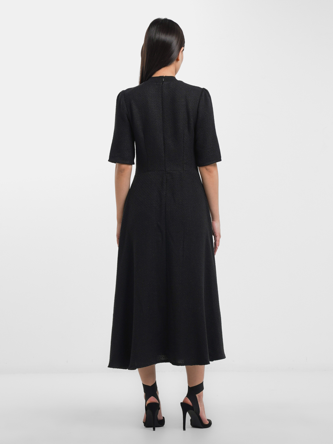 Porno xojayin hukmronlik qiladi va siktiriladi Jinsiy stend mashinalari