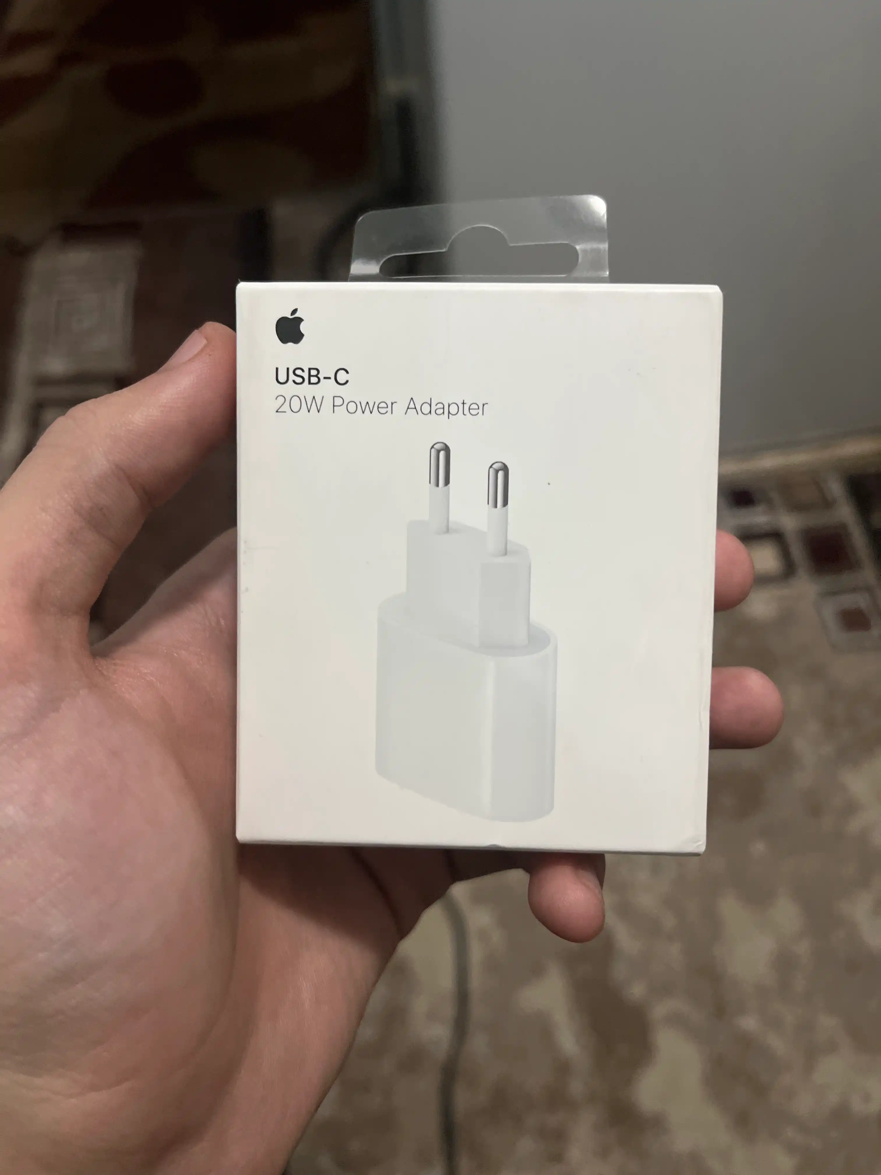 Apple USB-C 20W Power Adapter, блок питания для зарядки iPhone iPad iPod touch