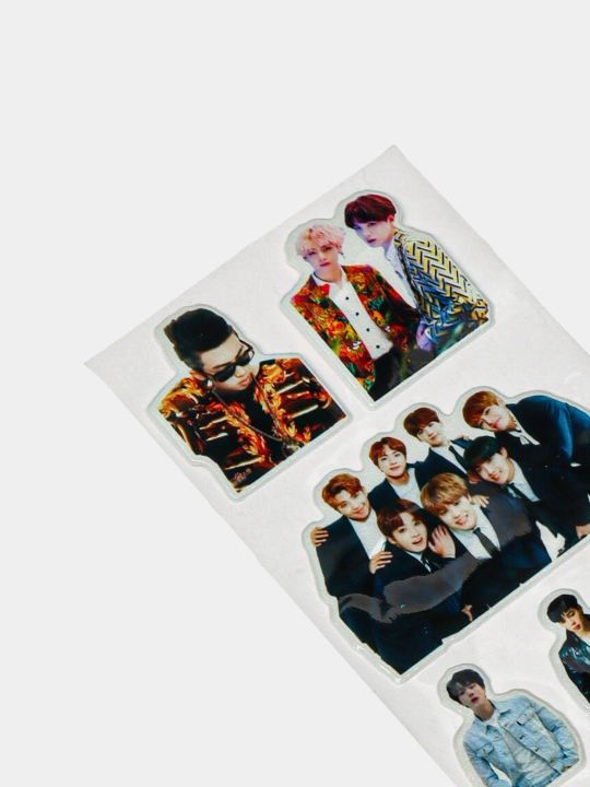 Stikerlari "BTS", 1 varaqda 12 ta stiker