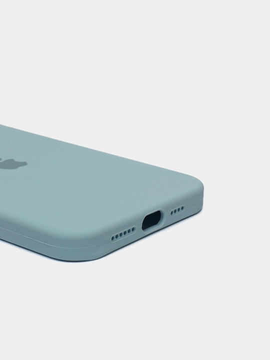 Чехол для iPhone 11–17, Pro, Pro Max — силикон Soft Touch, микрофибра