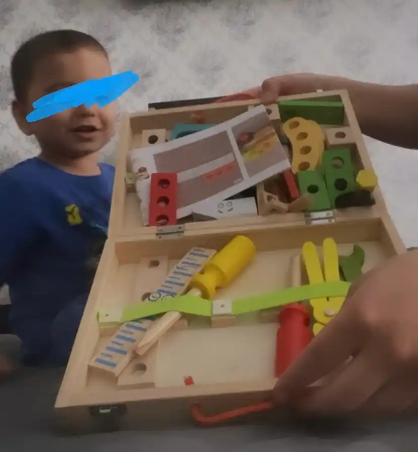 Bolalar asboblari, o'g'il va qiz bolalar uchun yog'ochli konstruktori