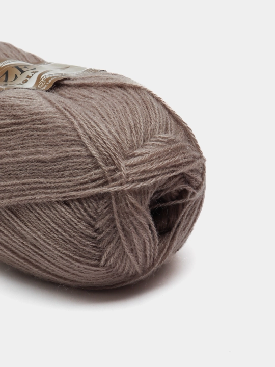Нить для вязания Angora gold, 20% шерсть 80% акрил, 100 гр, 550 м