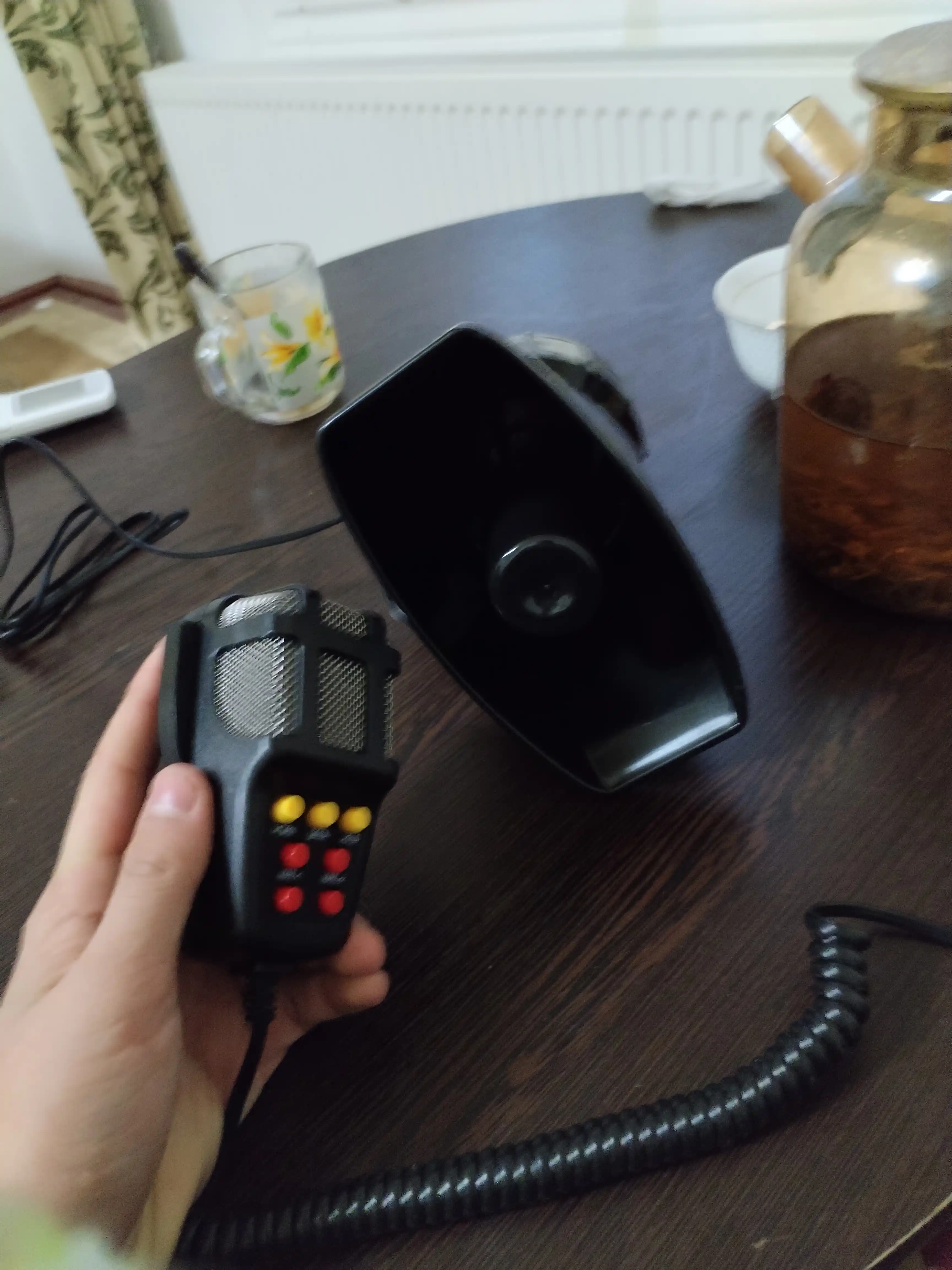 Sirena, karnay va mikrofon bilan SGU, 7 xil signal, 12V, 100W, 150 Db