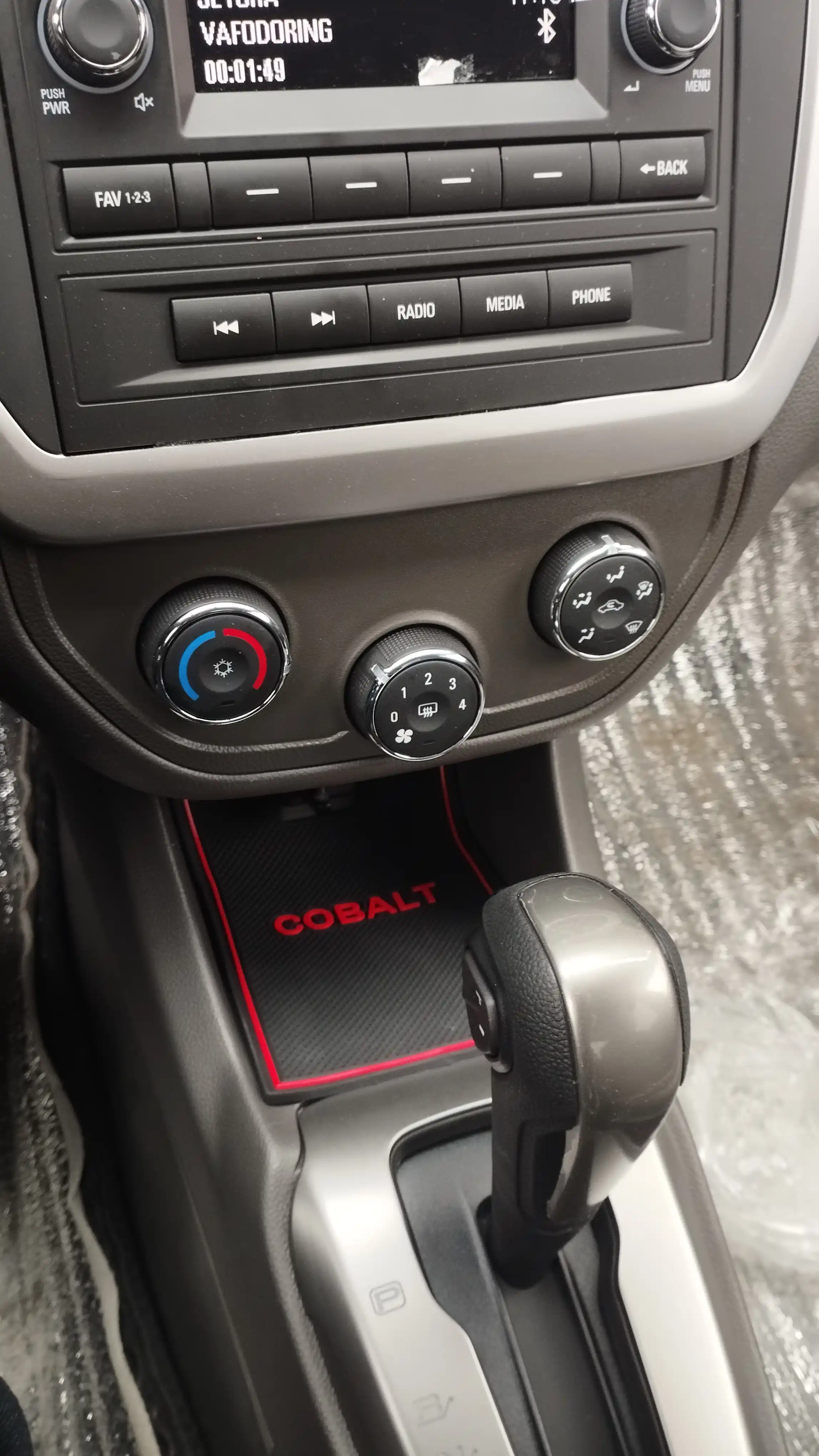 Cobalt, Tracker 2, Onix, Monza, Malibu 2 BYD uchun sirpanmaydigan 3D kauchuk to'shak