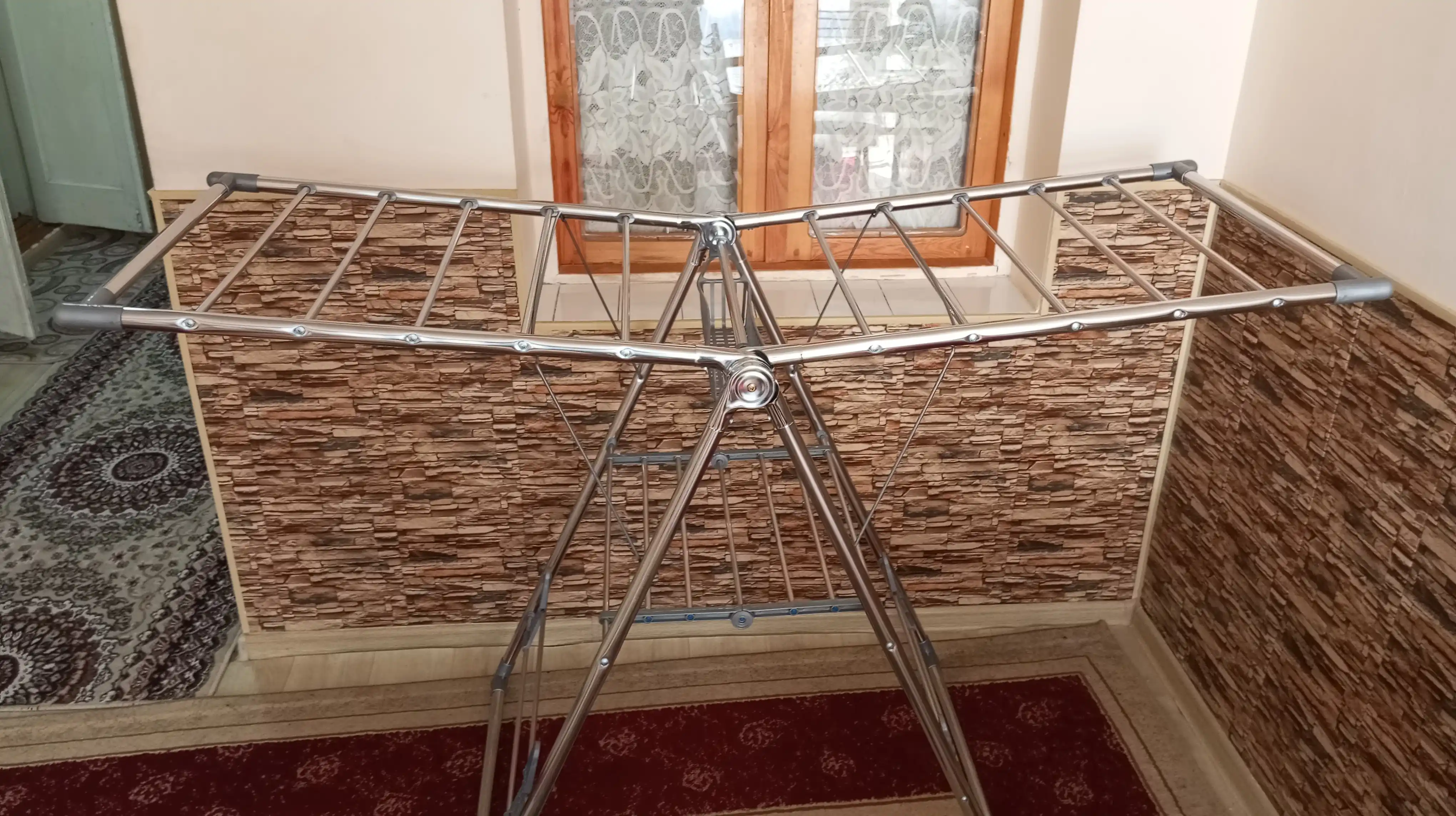 Kiyim quritish moslamasi Sofiya Сamera, zanglamas metalldan
