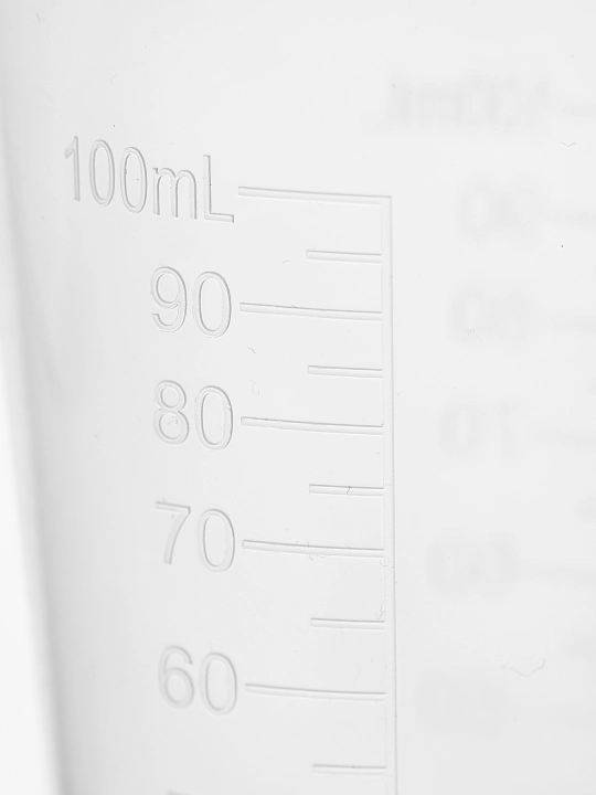 O'lchov stakan, plastik krujka