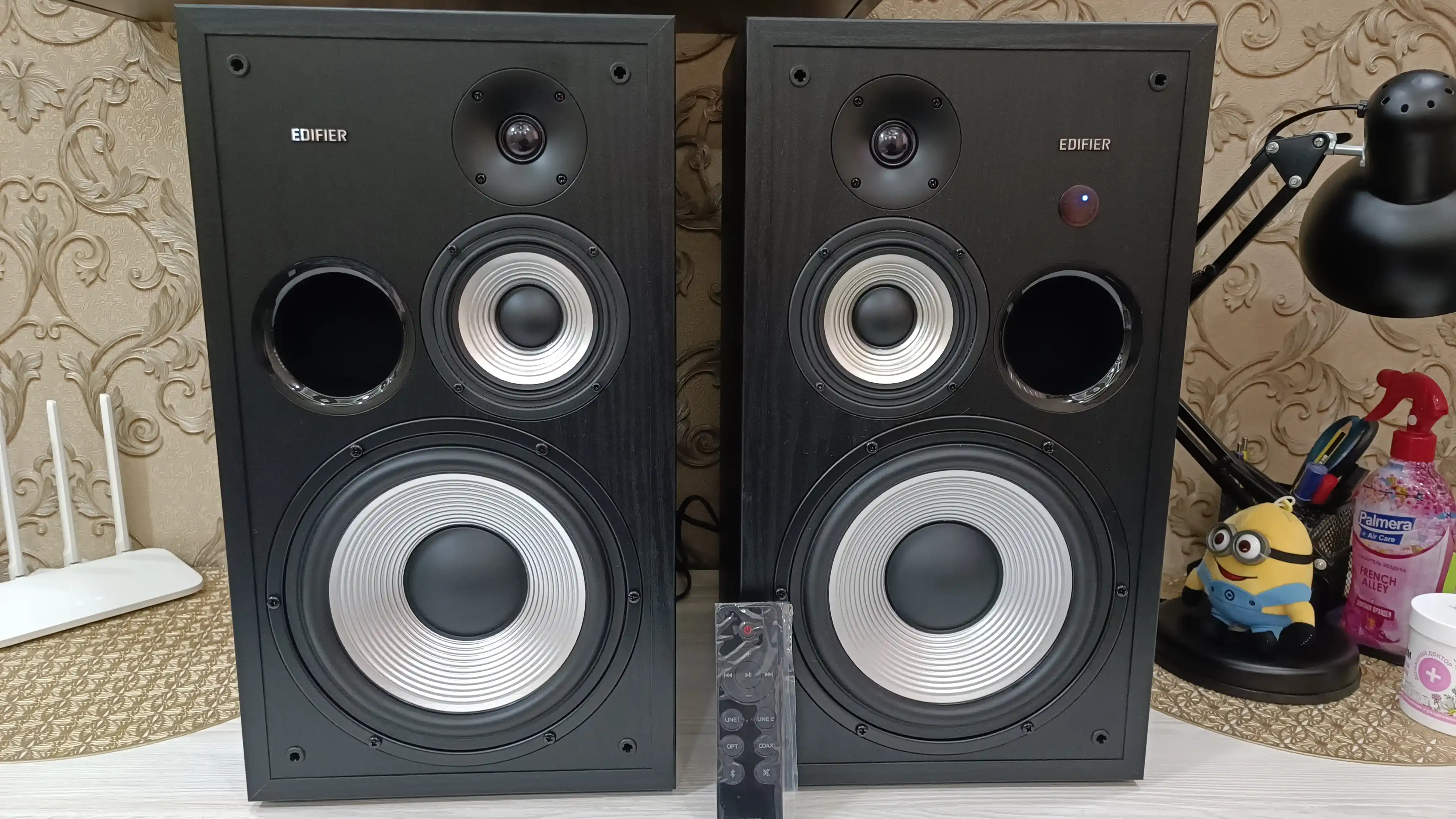 Aktiv akustik tizim Edifier R2850DB 2.0, 150 Vt