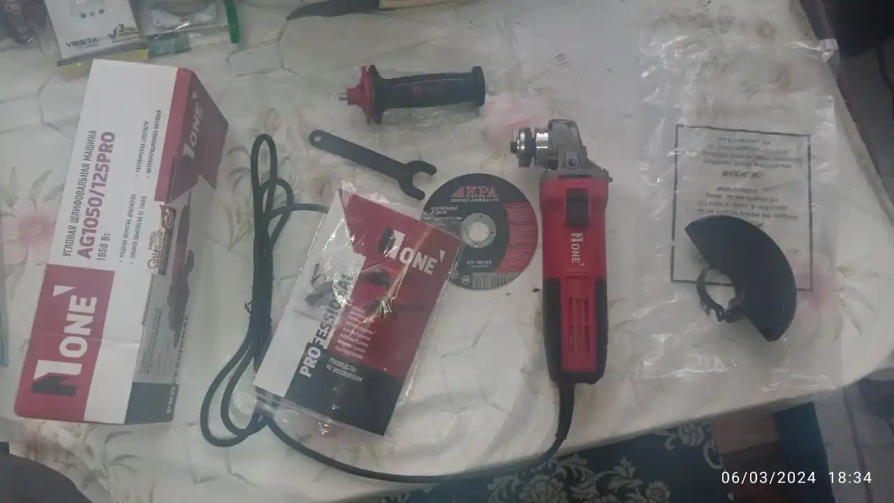 Болгарка, УШМ NUMBER ONE AG1050/125PRO, 1050 Вт, 125 мм