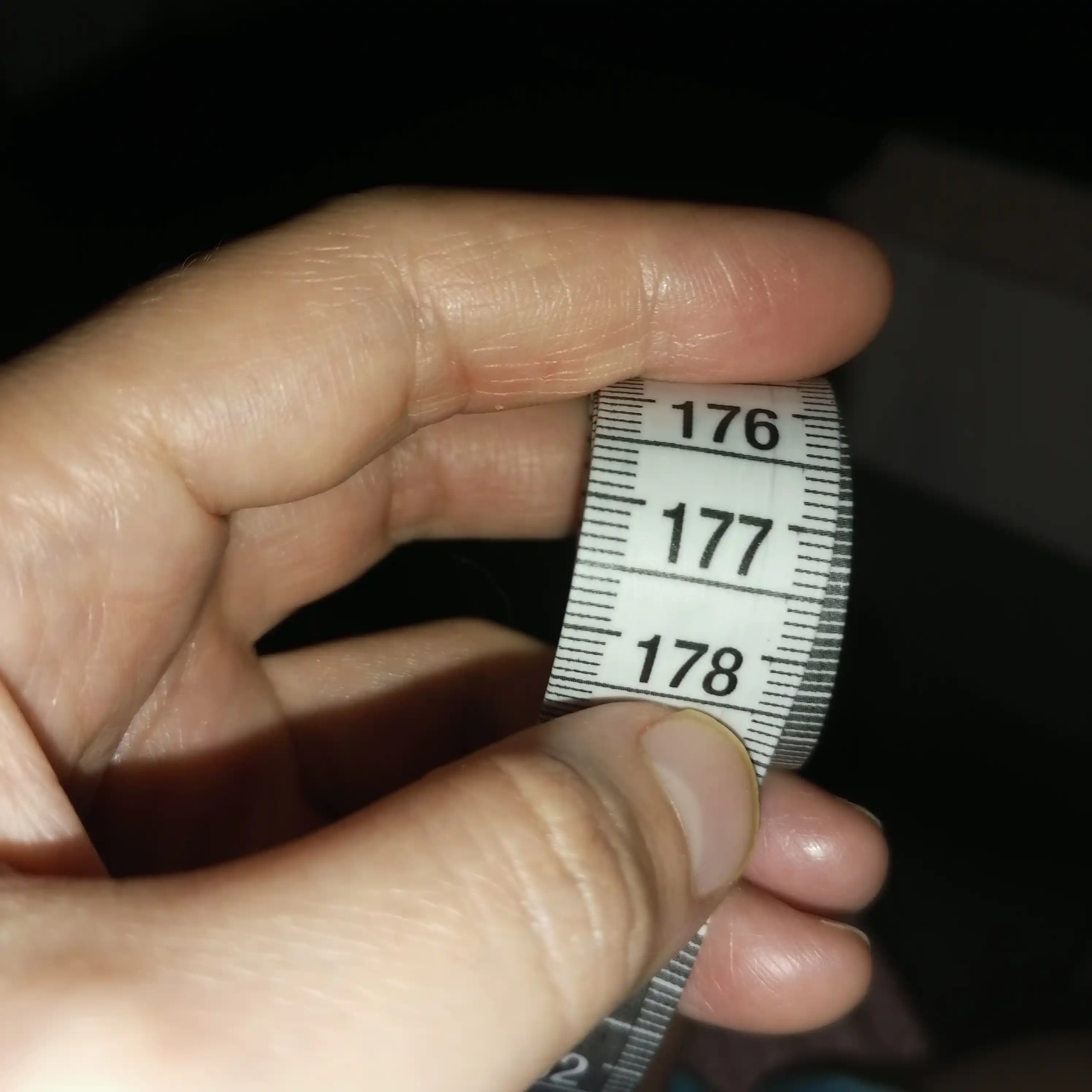 Tikuvchilar santimetri Aurora 2 metr, Art. AU-1114, moslashuvchan plastik