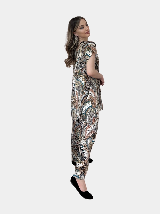 Ayollar kostyumi, oversize, tunika va shim, o‘lchami 46-52