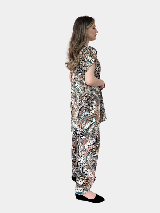 Ayollar kostyumi, oversize, tunika va shim, o‘lchami 46-52
