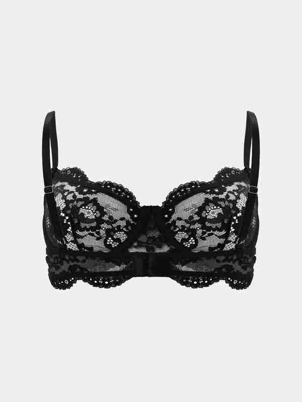 Xotini uxlab yotganida u jilmayib qoyadi.