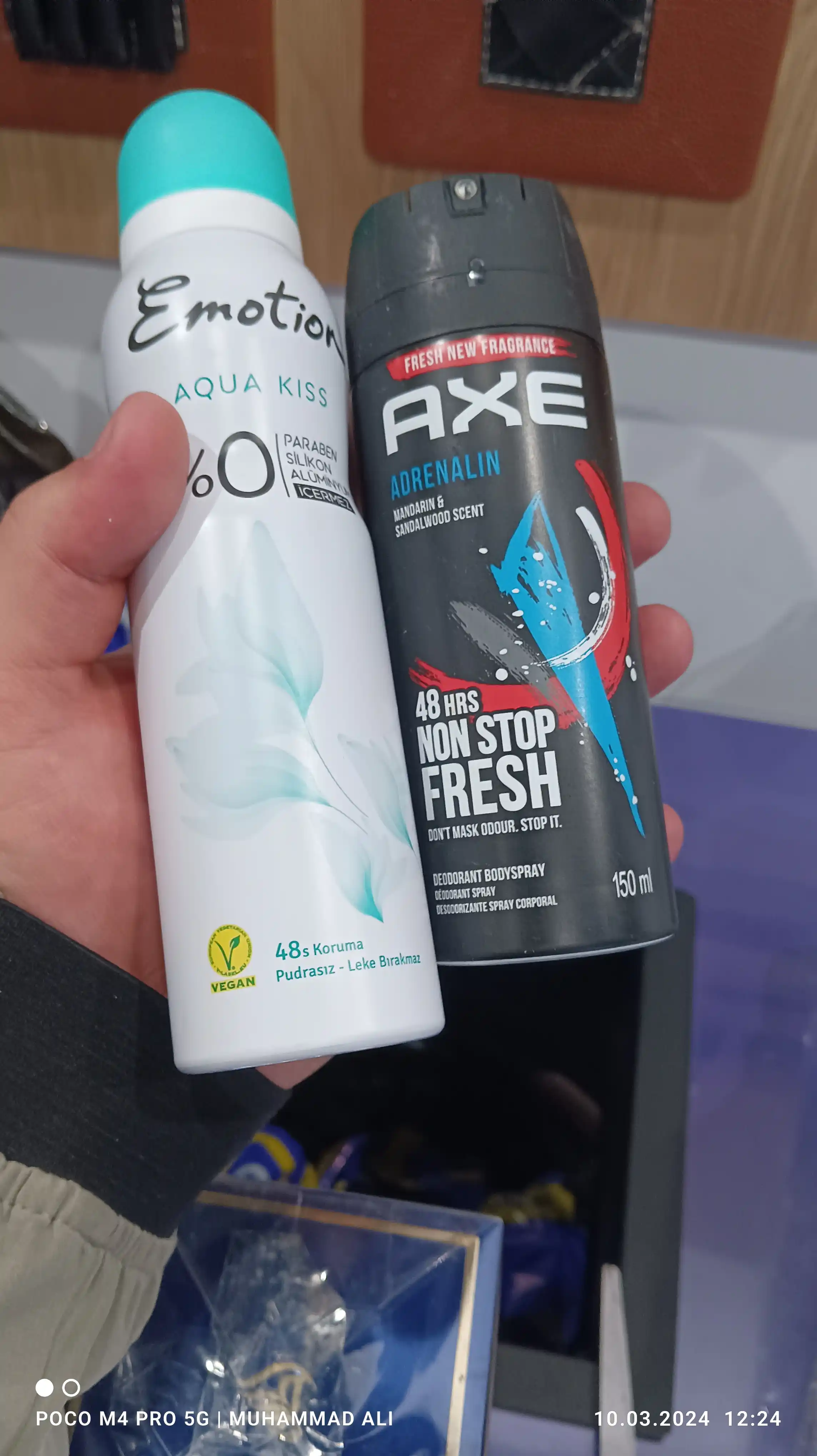 Дезодорант-спрей Emotion Aqua Kiss, 150 мл
