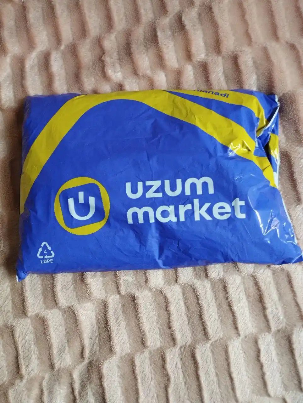 Kundalik ayollar kiyimi to'plami, ikki qismli