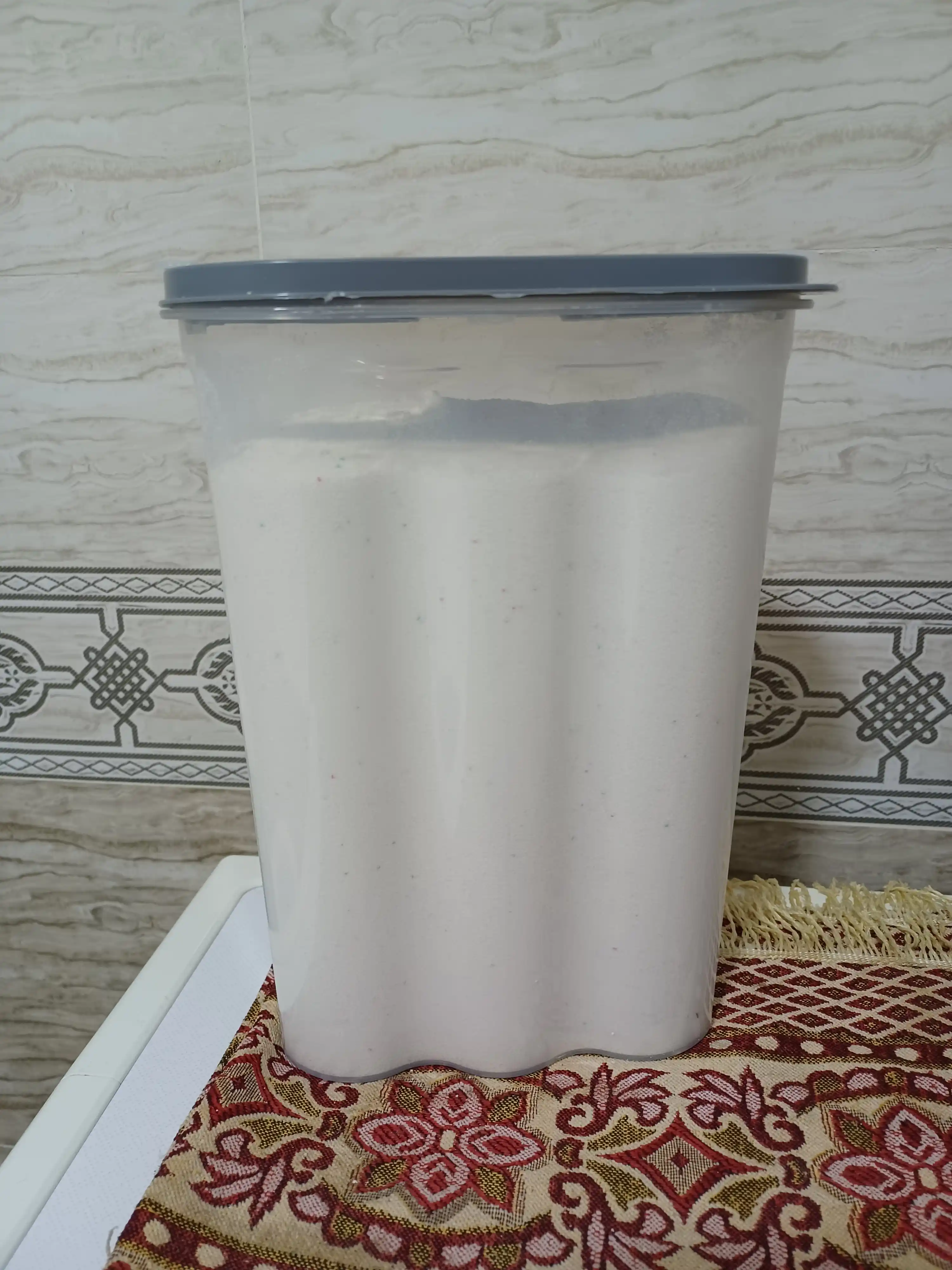 Контейнер для хранения круп, сыпучих продуктов и порошка