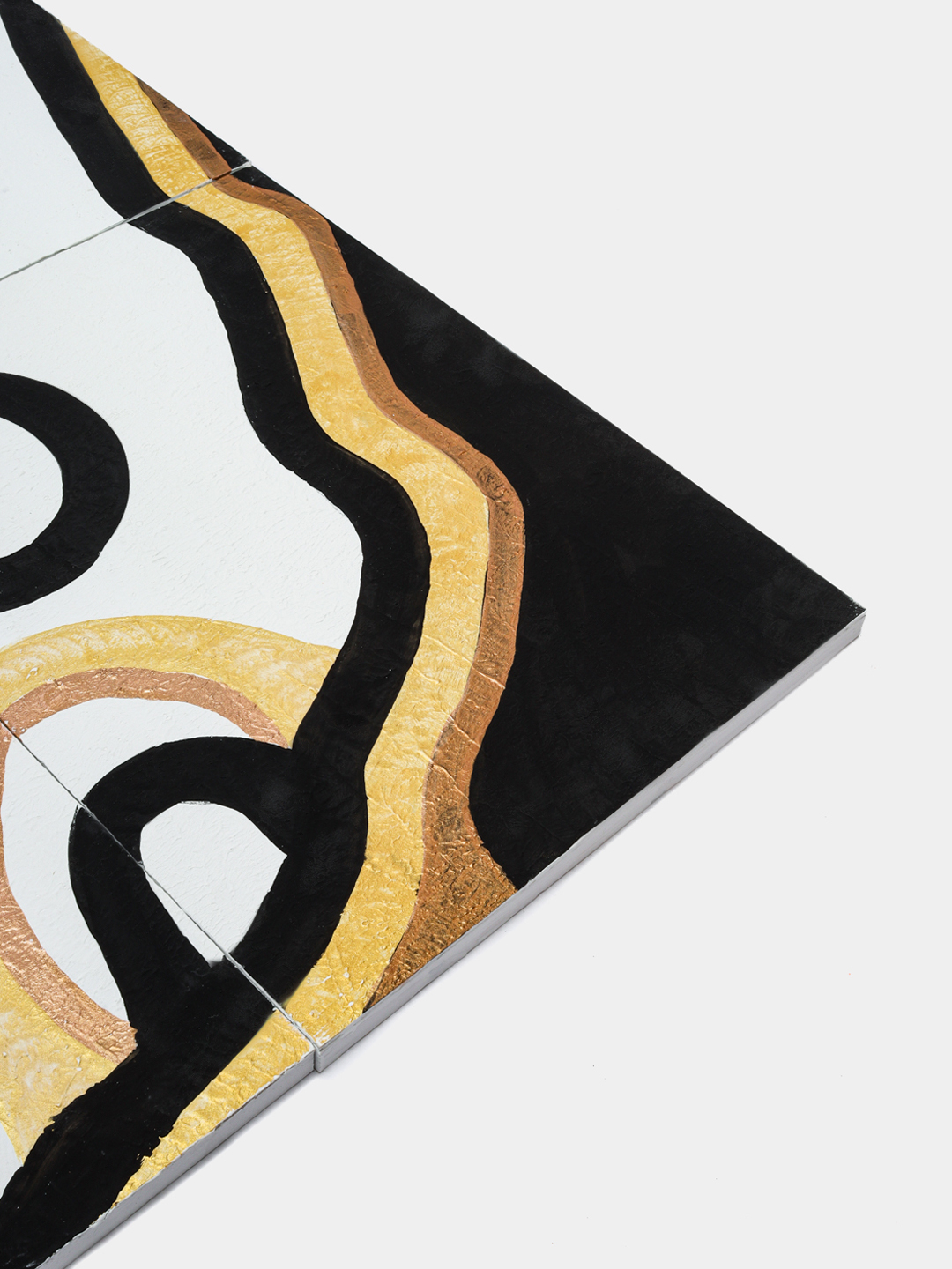 Dumaloq dumaloq surati bor ayol