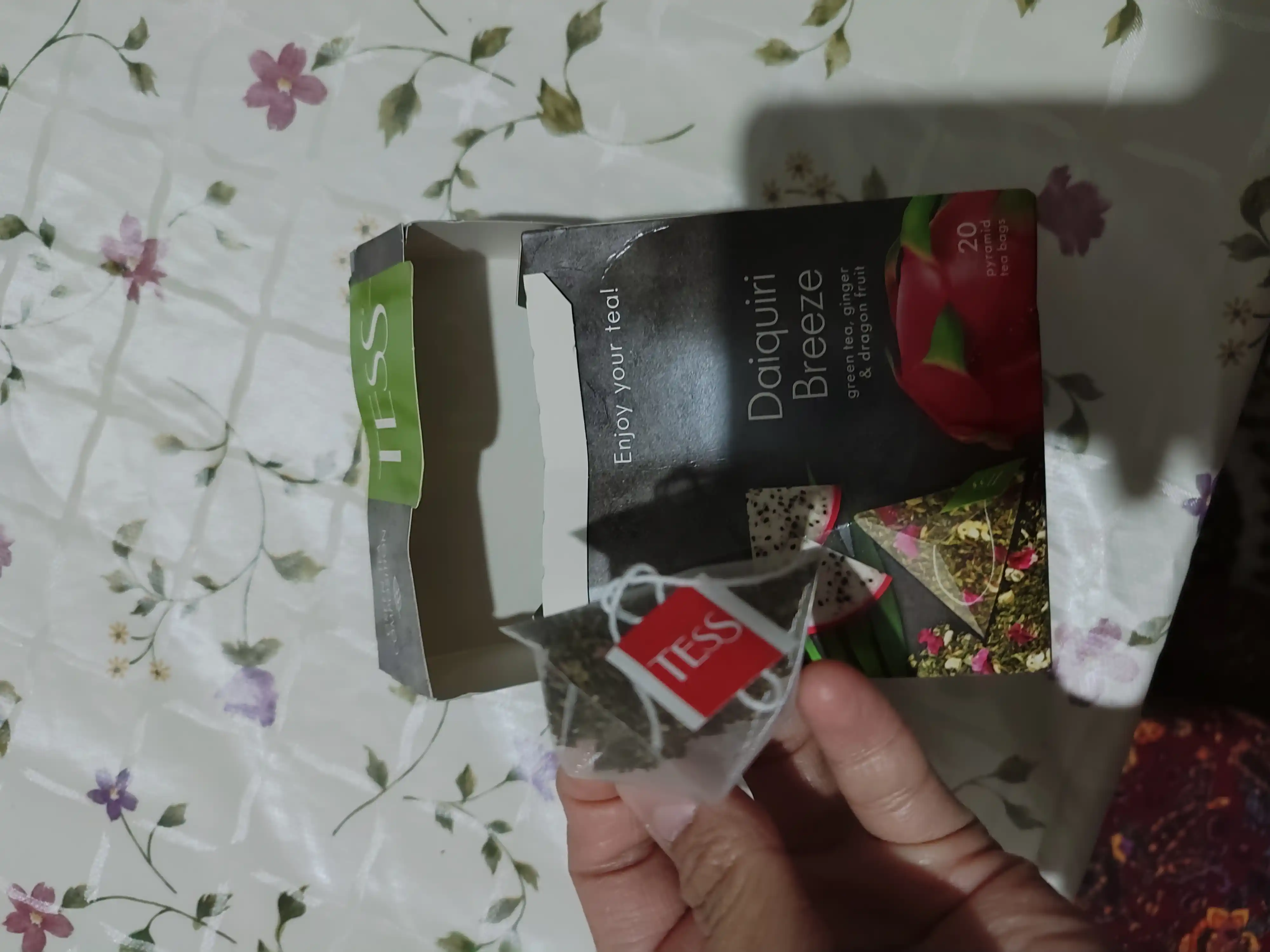 Ko'k choy Tess Daiquiri Breeze Dragon Fruit, 1.8 g, 20 piramida