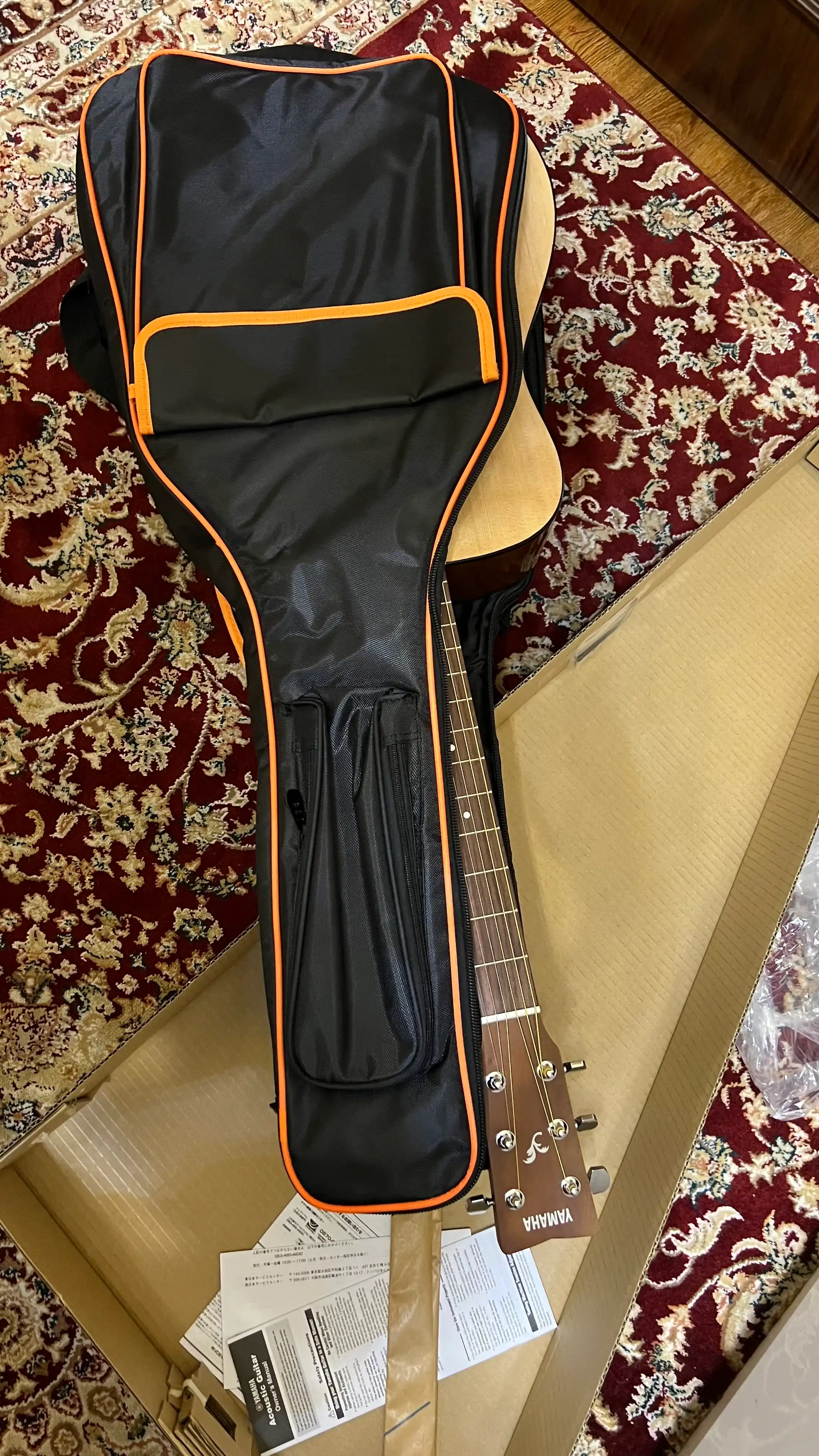 Акustik gitara uchun suv o'tkazmaydigan sumka, 41 o'lcham, sariq chiziq bilan